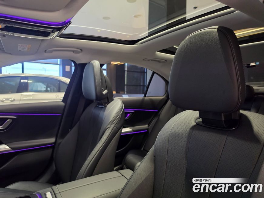 Mercedes-Benz E-Class 2025