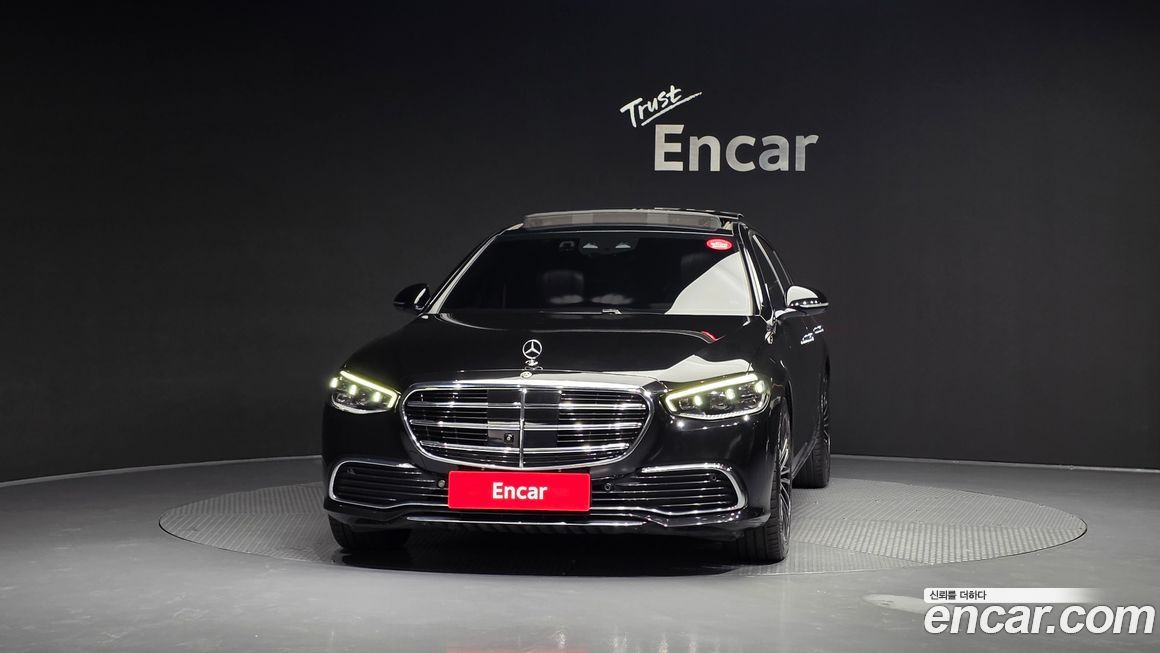 Mercedes-Benz S-Class 2021