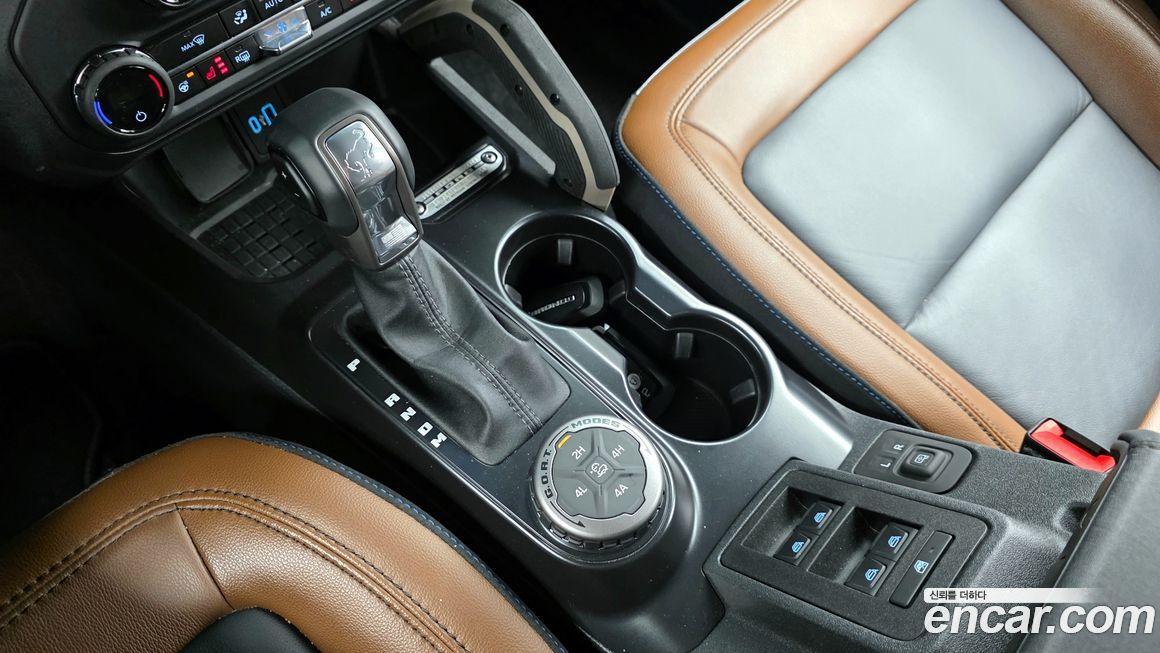 Ford Bronco 2024