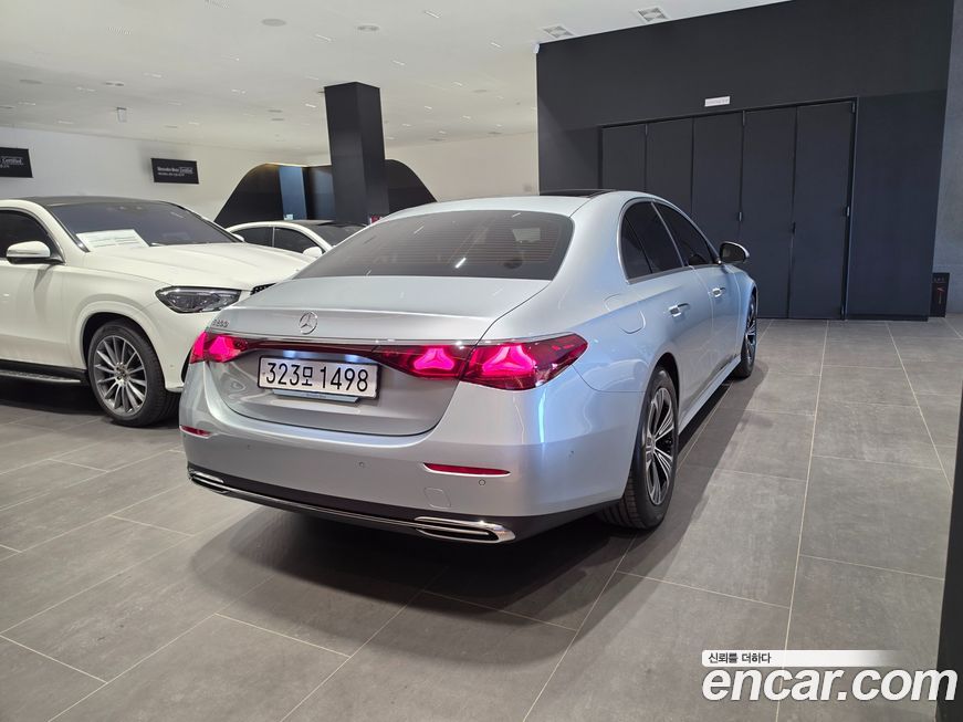 Mercedes-Benz E-Class 2025