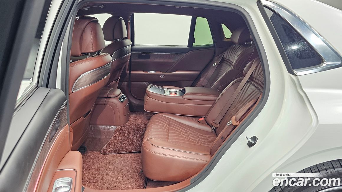 Genesis G90 2023