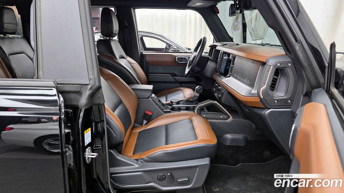 Ford Bronco 2024