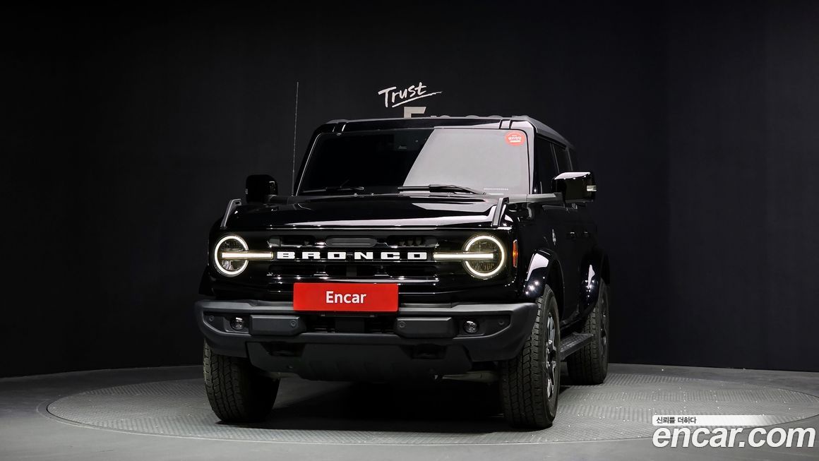 Ford Bronco 2024