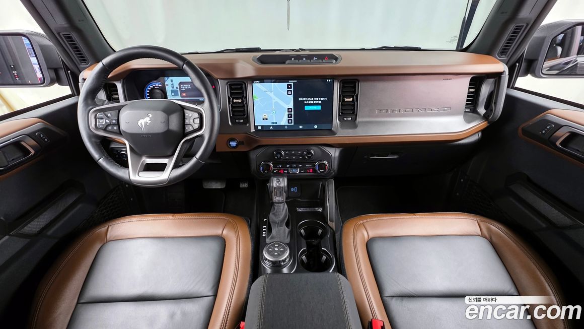 Ford Bronco 2024