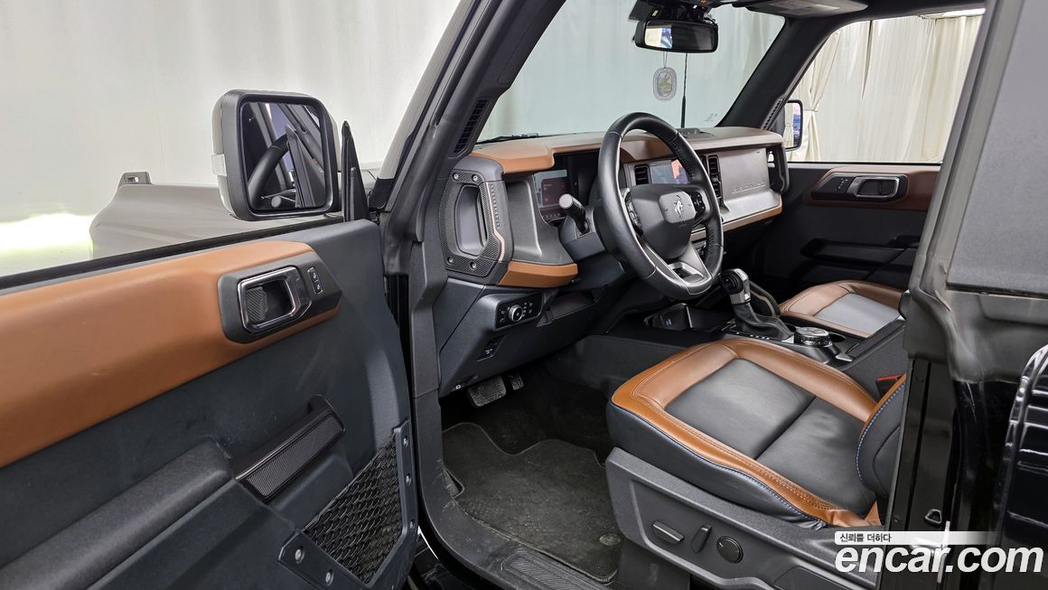 Ford Bronco 2024