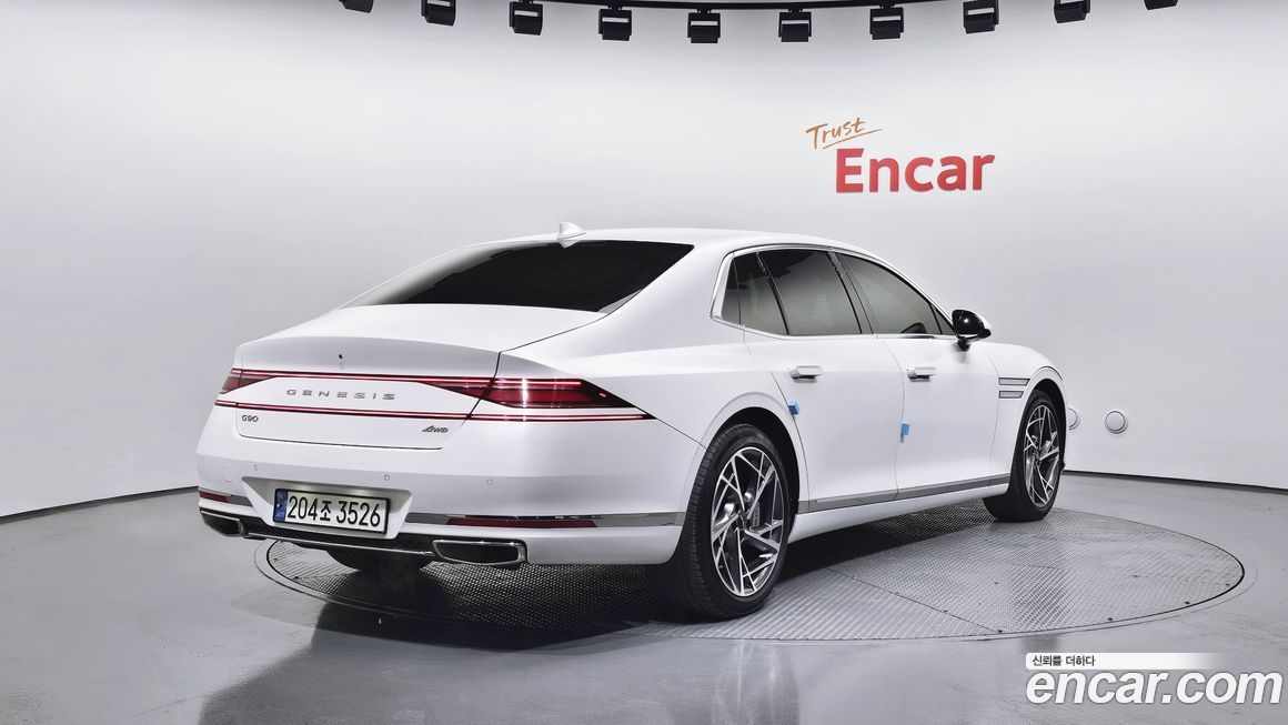 Genesis G90 2023
