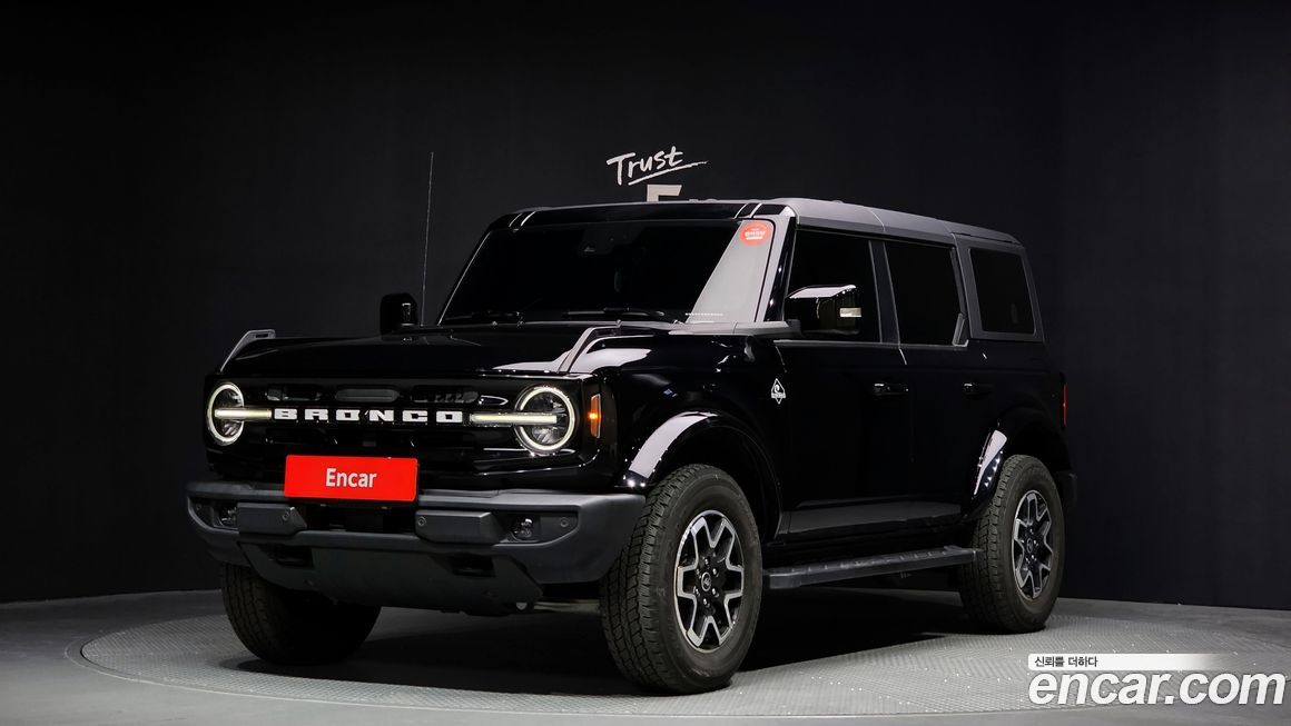 Ford Bronco 2024