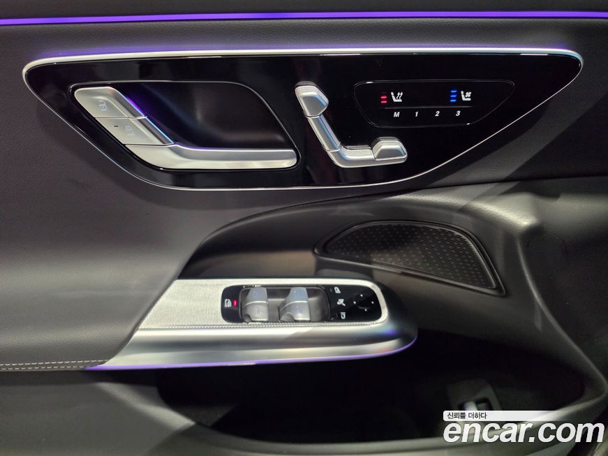 Mercedes-Benz E-Class 2025