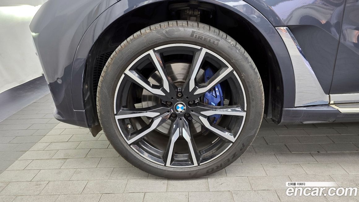 BMW X7 2020
