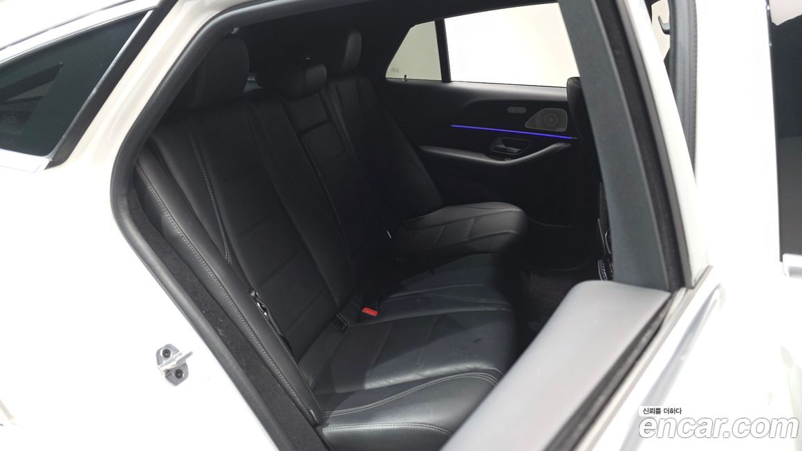 Mercedes-Benz GLE-Class 2023