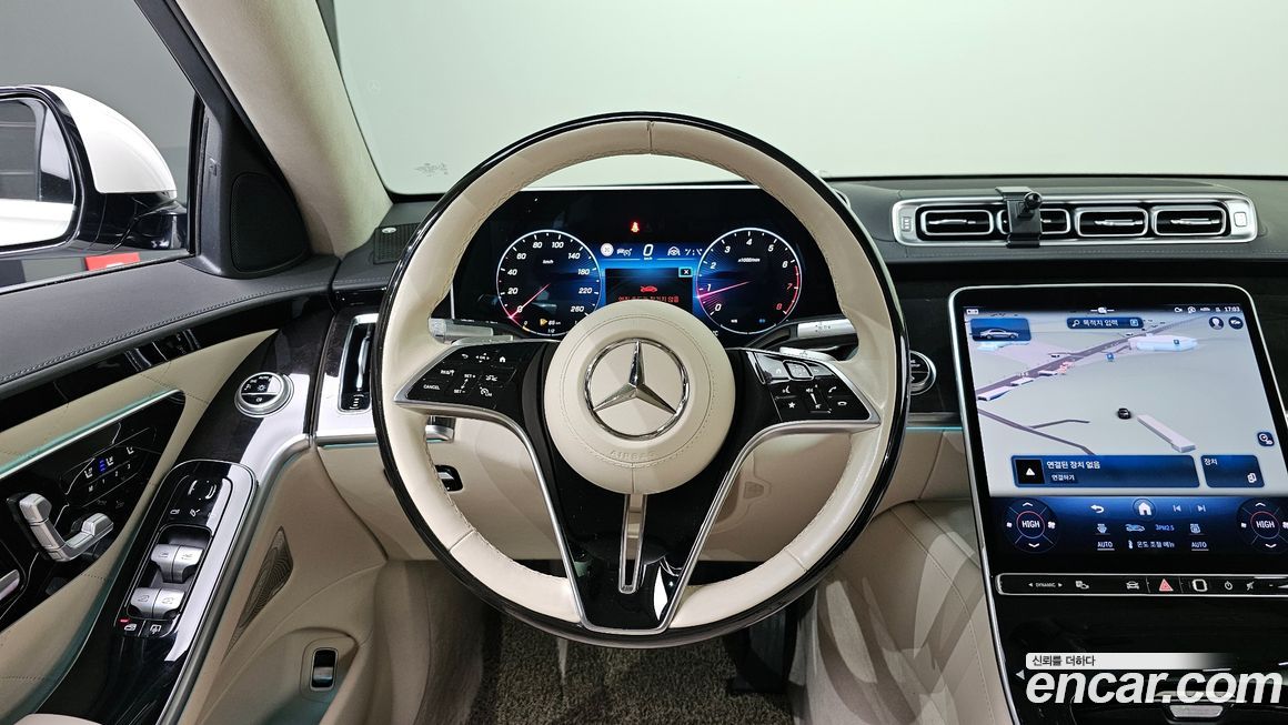 Mercedes-Benz S-Class 2021