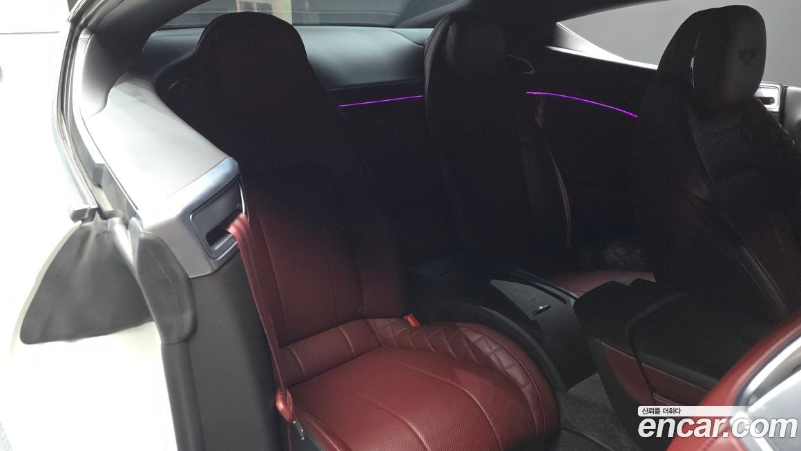 Bentley Continental 2020