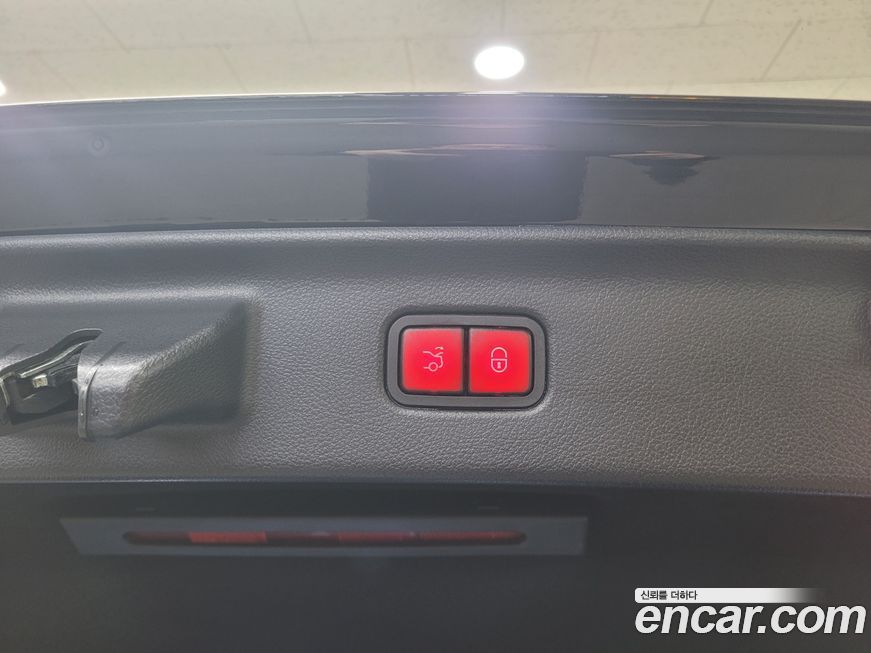 Mercedes-Benz S-Class 2024