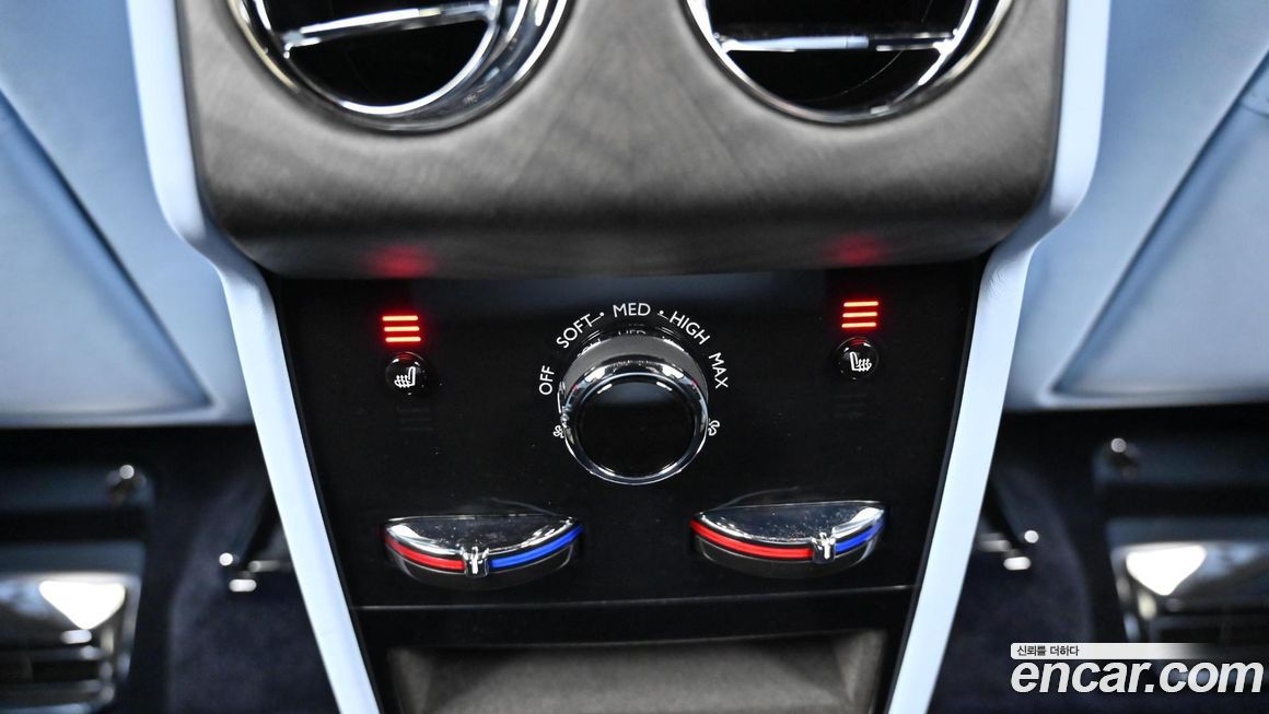 Rolls-Royce Cullinan 2025