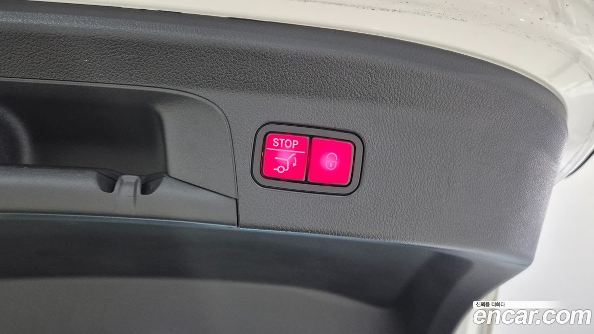 Mercedes-Benz GLE-Class 2025