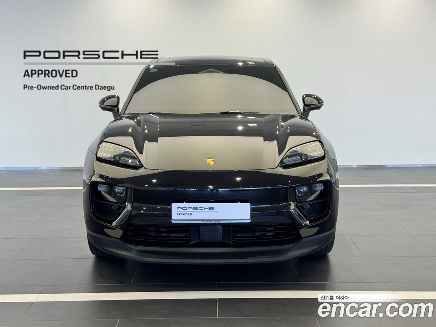 Porsche Macan 2025
