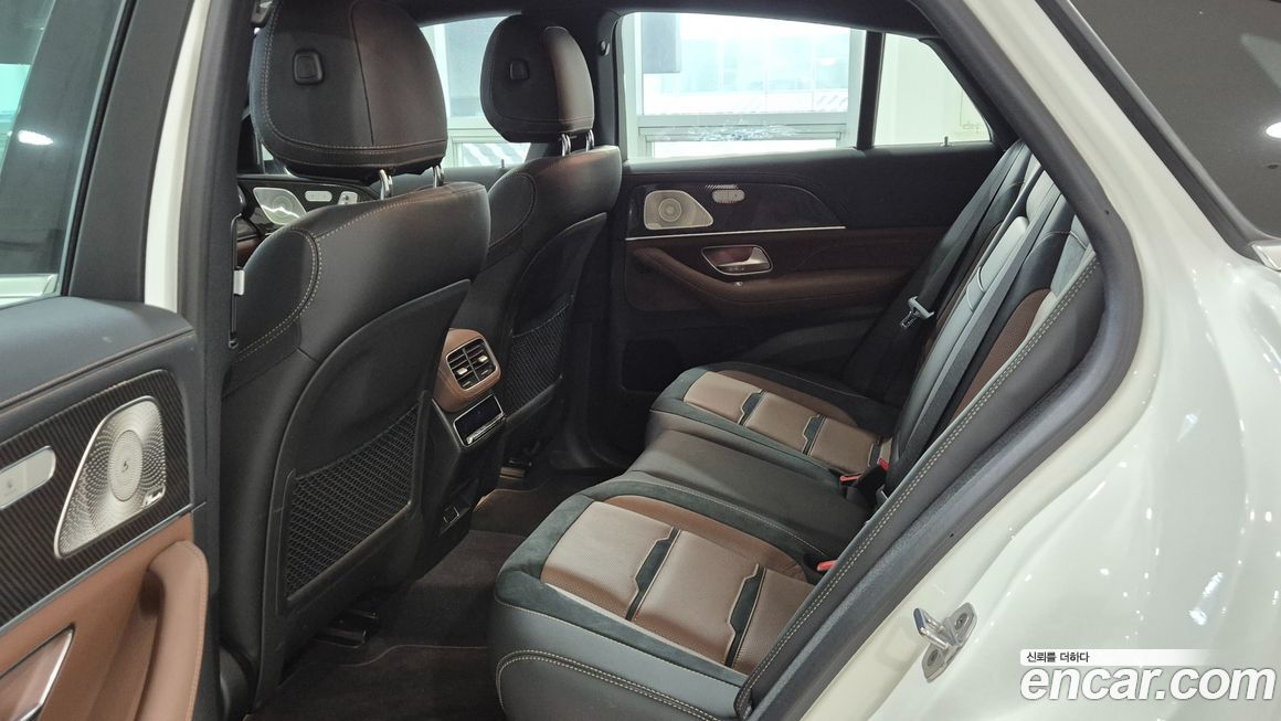 Mercedes-Benz GLE-Class 2025