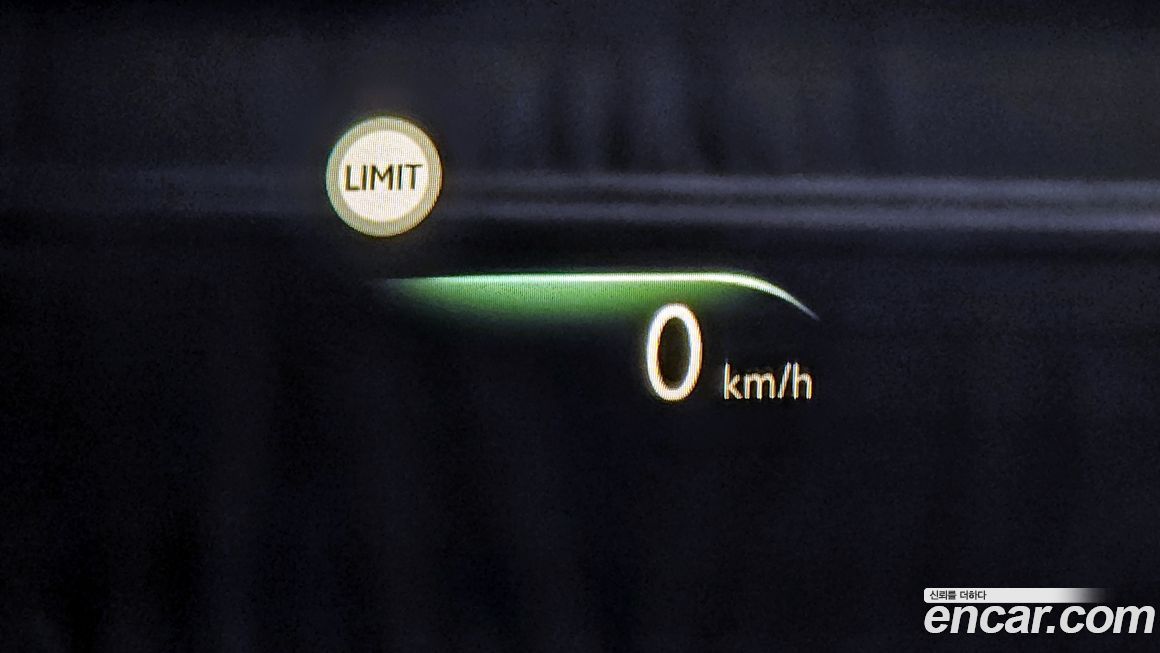 Rolls-Royce Ghost 2023