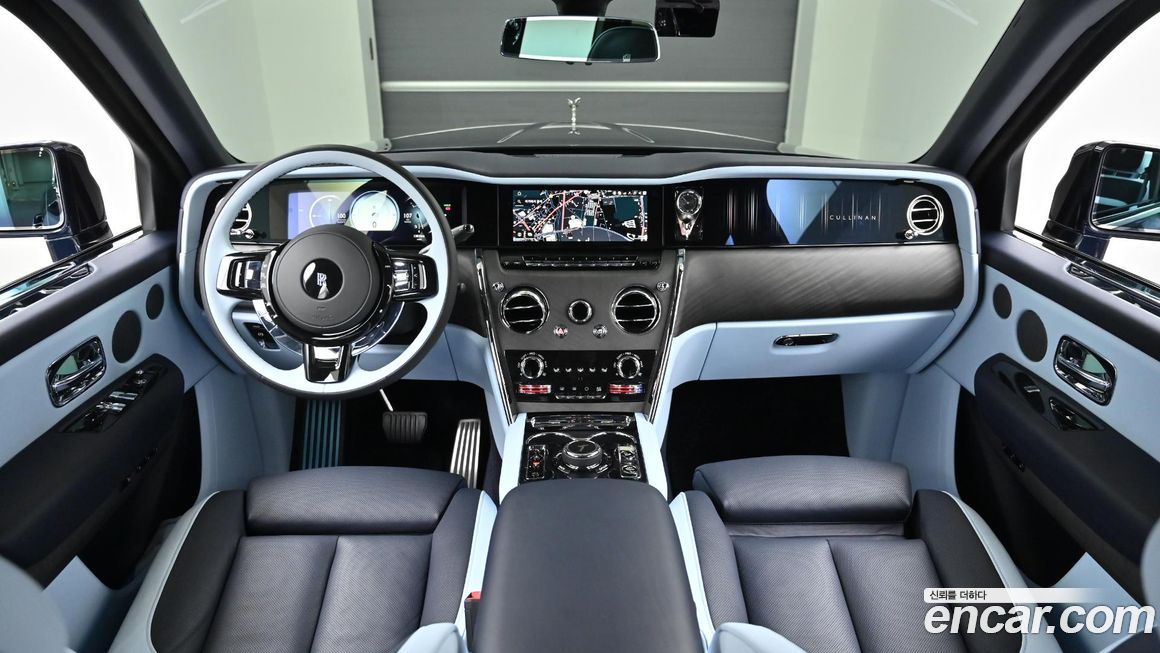 Rolls-Royce Cullinan 2025