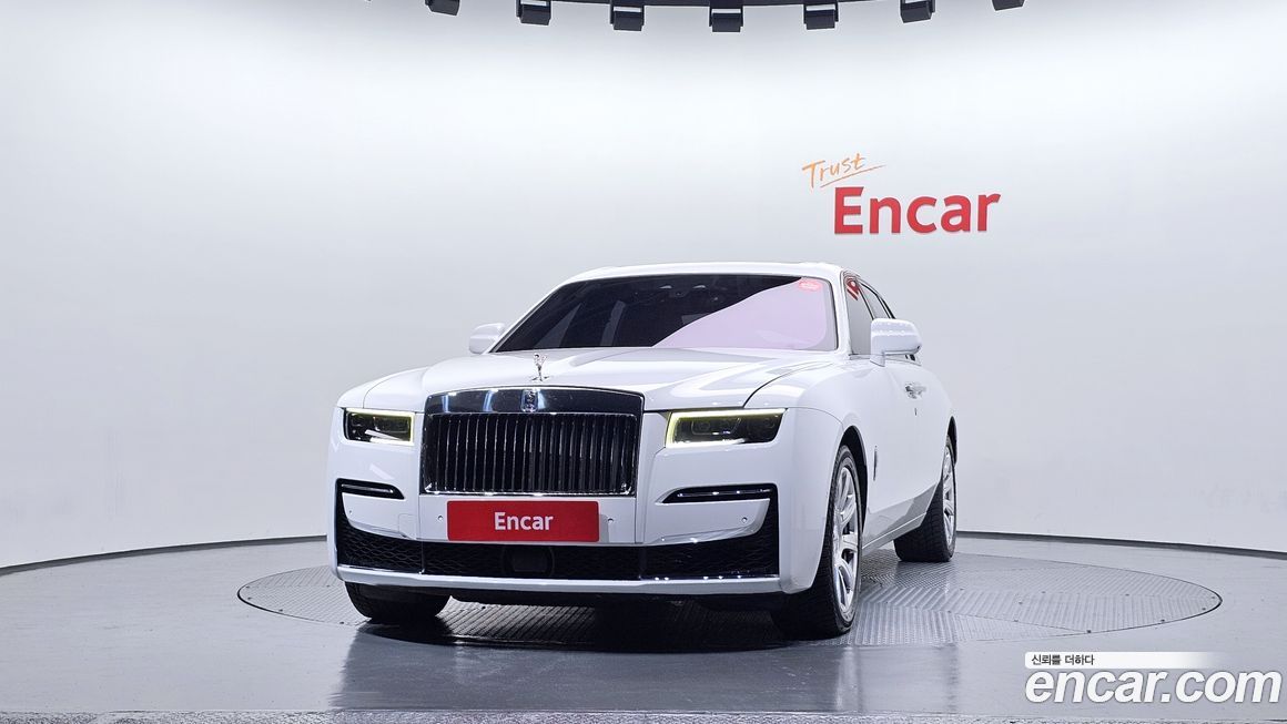 Rolls-Royce Ghost 2023