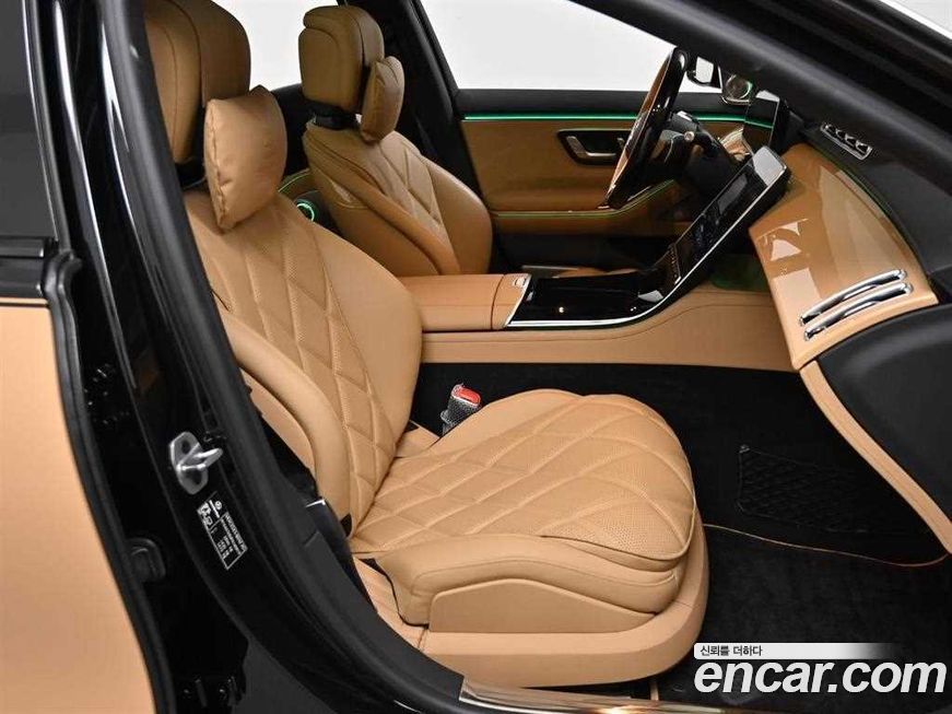 Mercedes-Benz S-Class 2023