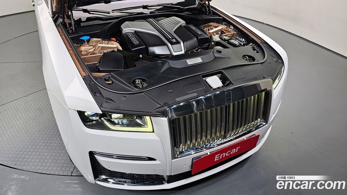 Rolls-Royce Ghost 2023