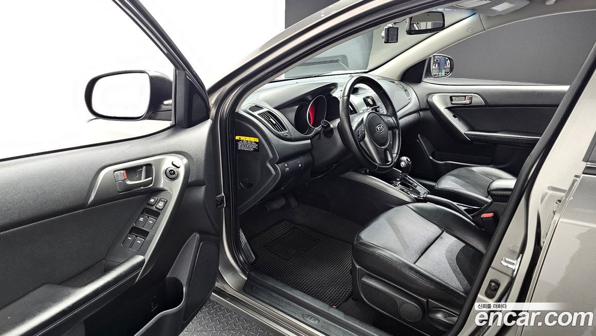 Kia Porte 2011
