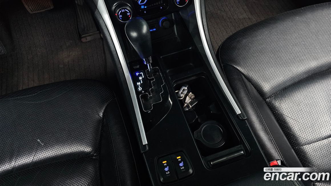 Hyundai Sonata 2010
