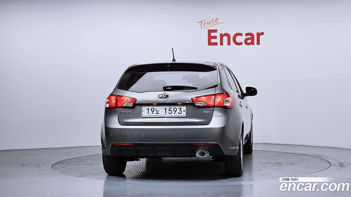 Kia Porte 2011