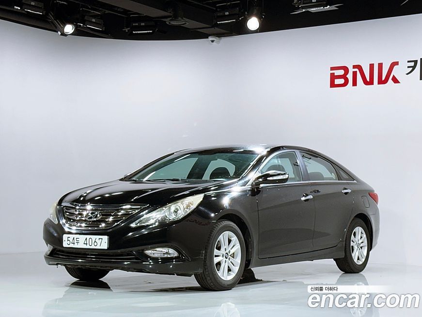 Hyundai Sonata 2010