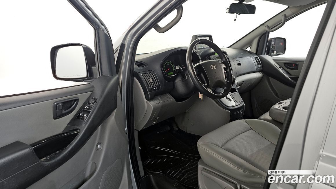 Hyundai Starex 2014