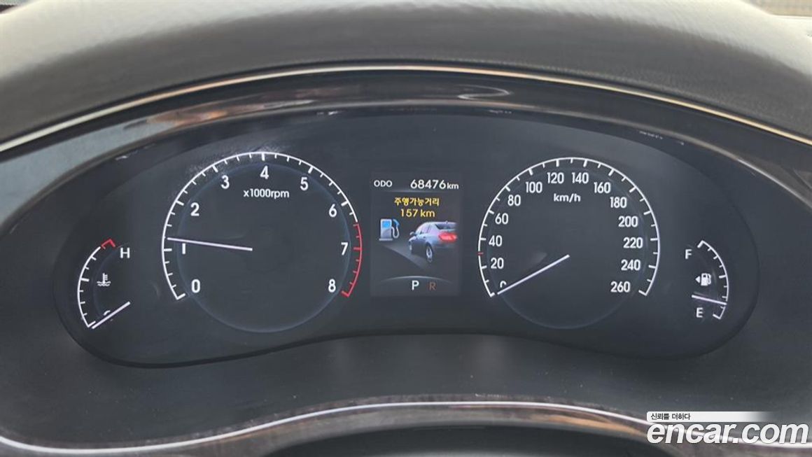 Hyundai Genesis 2010