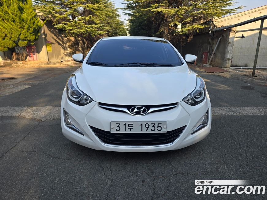Hyundai AVANTE 2016