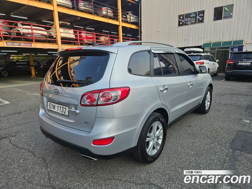 Hyundai Santafe 2011