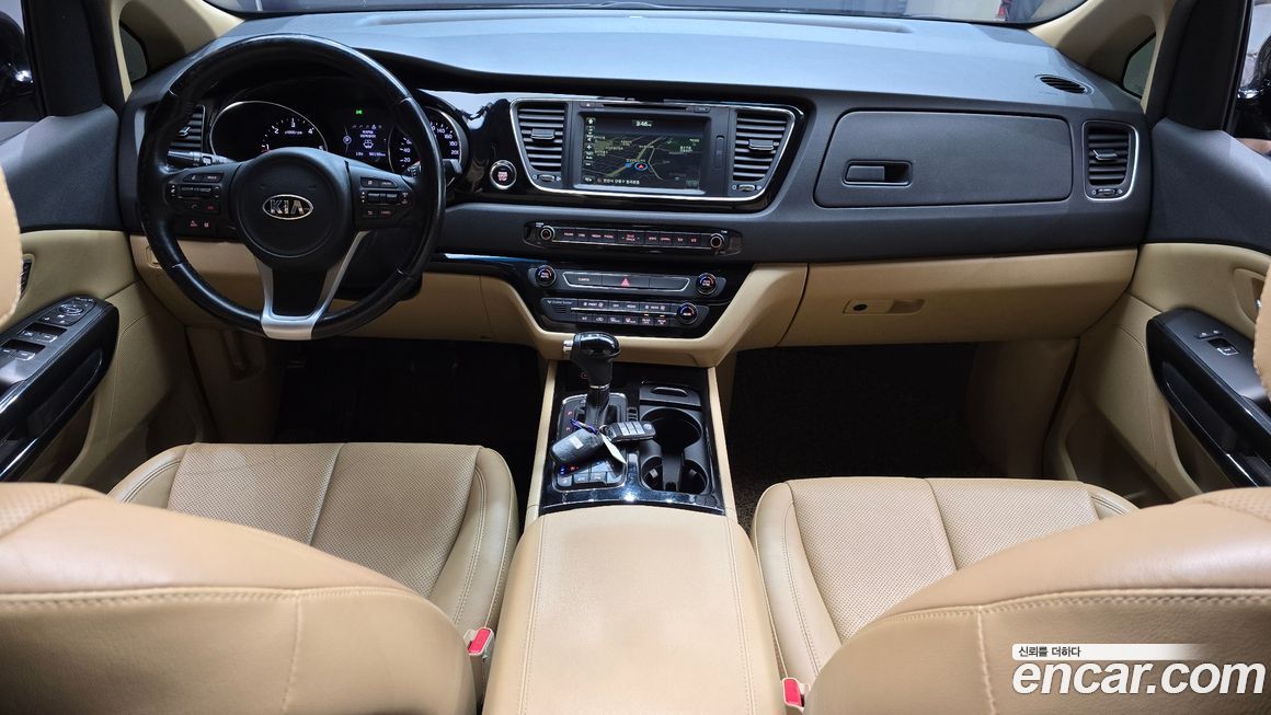 Kia Canival 2016