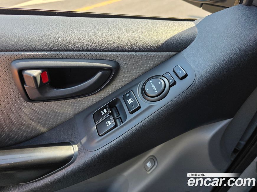 Hyundai Starex 2018
