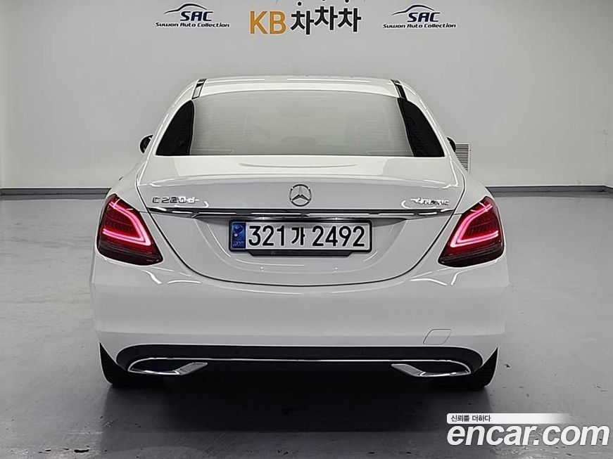 Mercedes-Benz C-Class 2020