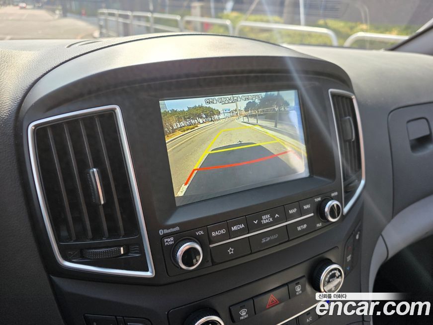 Hyundai Starex 2018