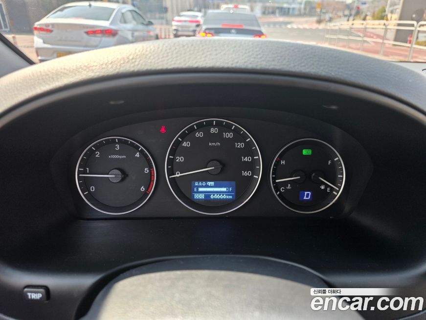 Hyundai Starex 2018