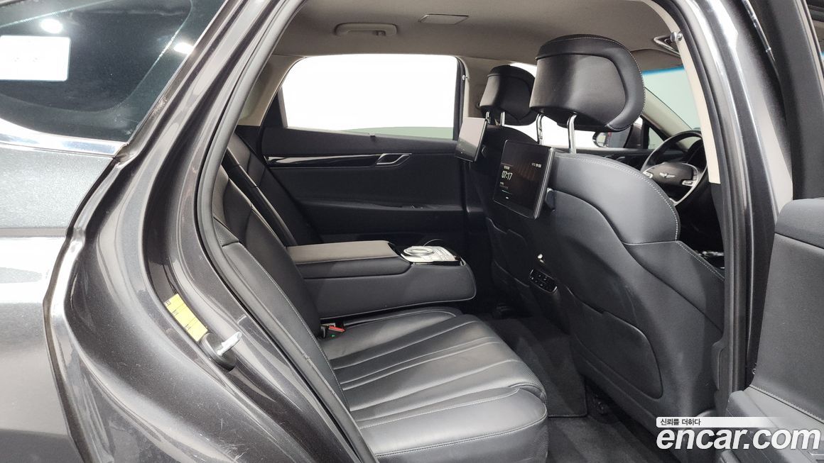 Genesis G80 2021