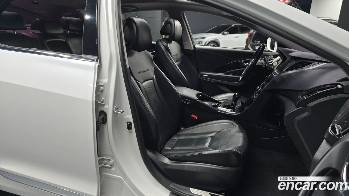 Hyundai Grandeur 2016