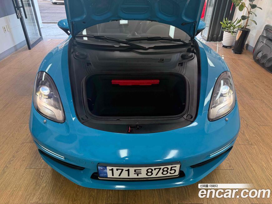 Porsche 718 2017