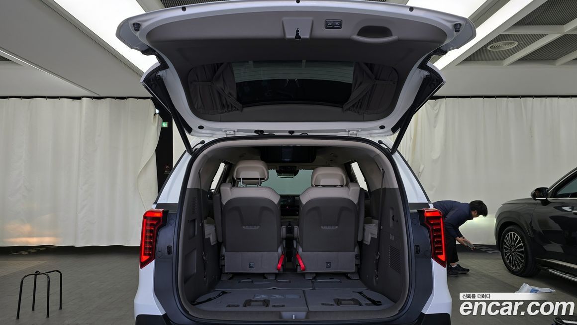 Kia Canival 2024