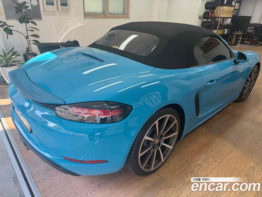 Porsche 718 2017