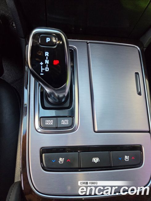 Hyundai Equus 2015