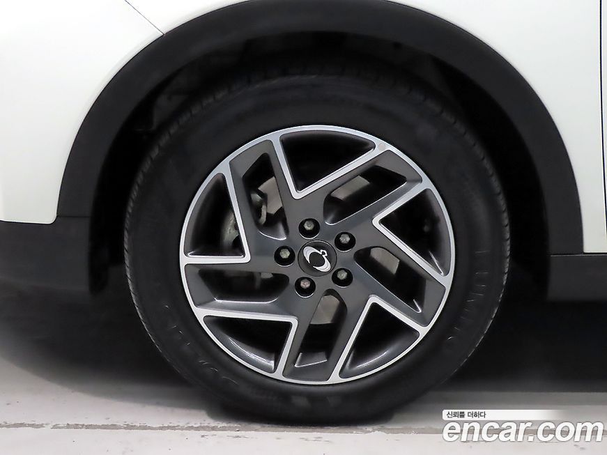 KG_Mobility_Ssangyong TIBOLI 2024