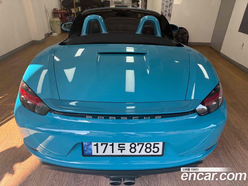 Porsche 718 2017