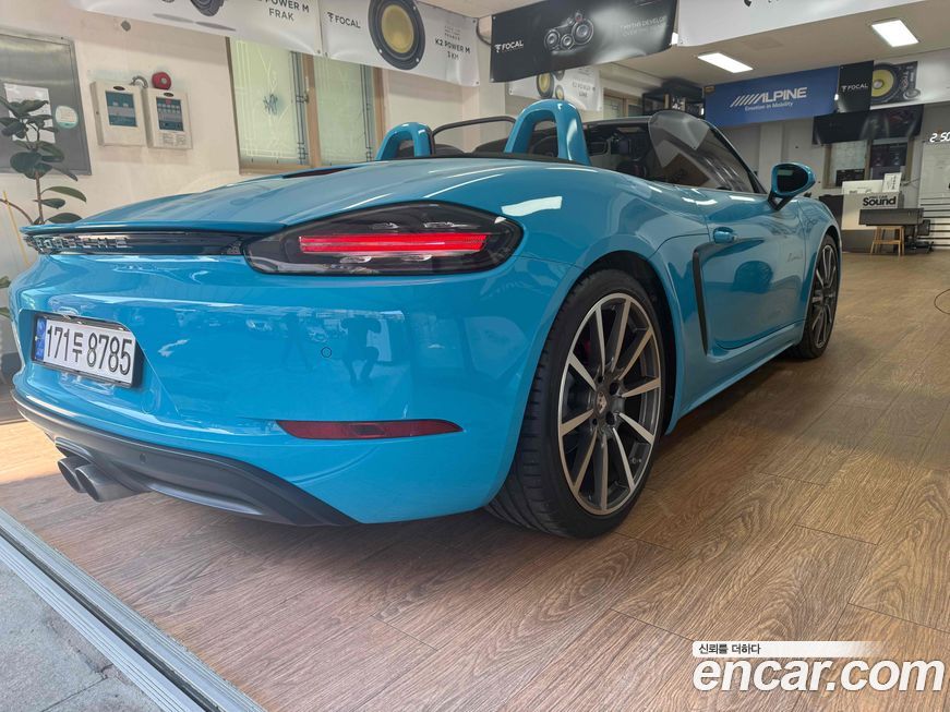 Porsche 718 2017
