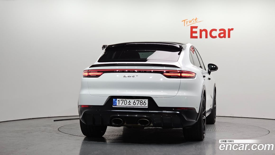 Porsche Cayenne 2023