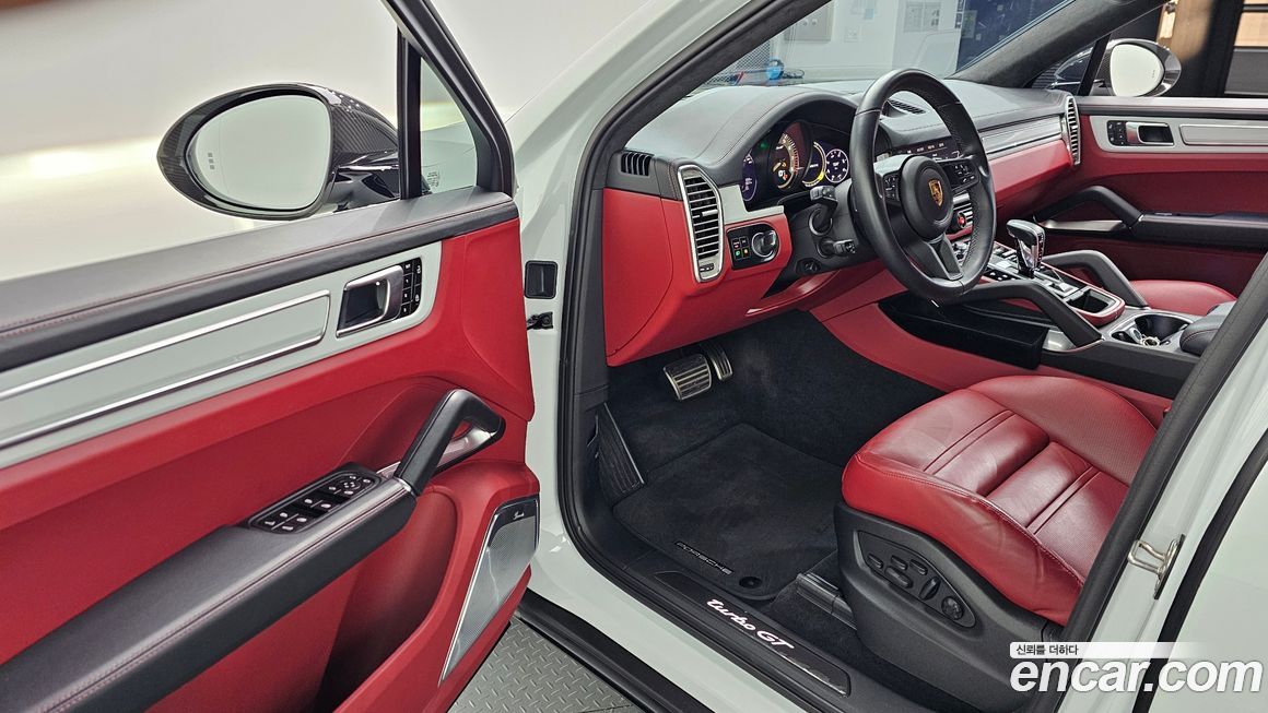 Porsche Cayenne 2023